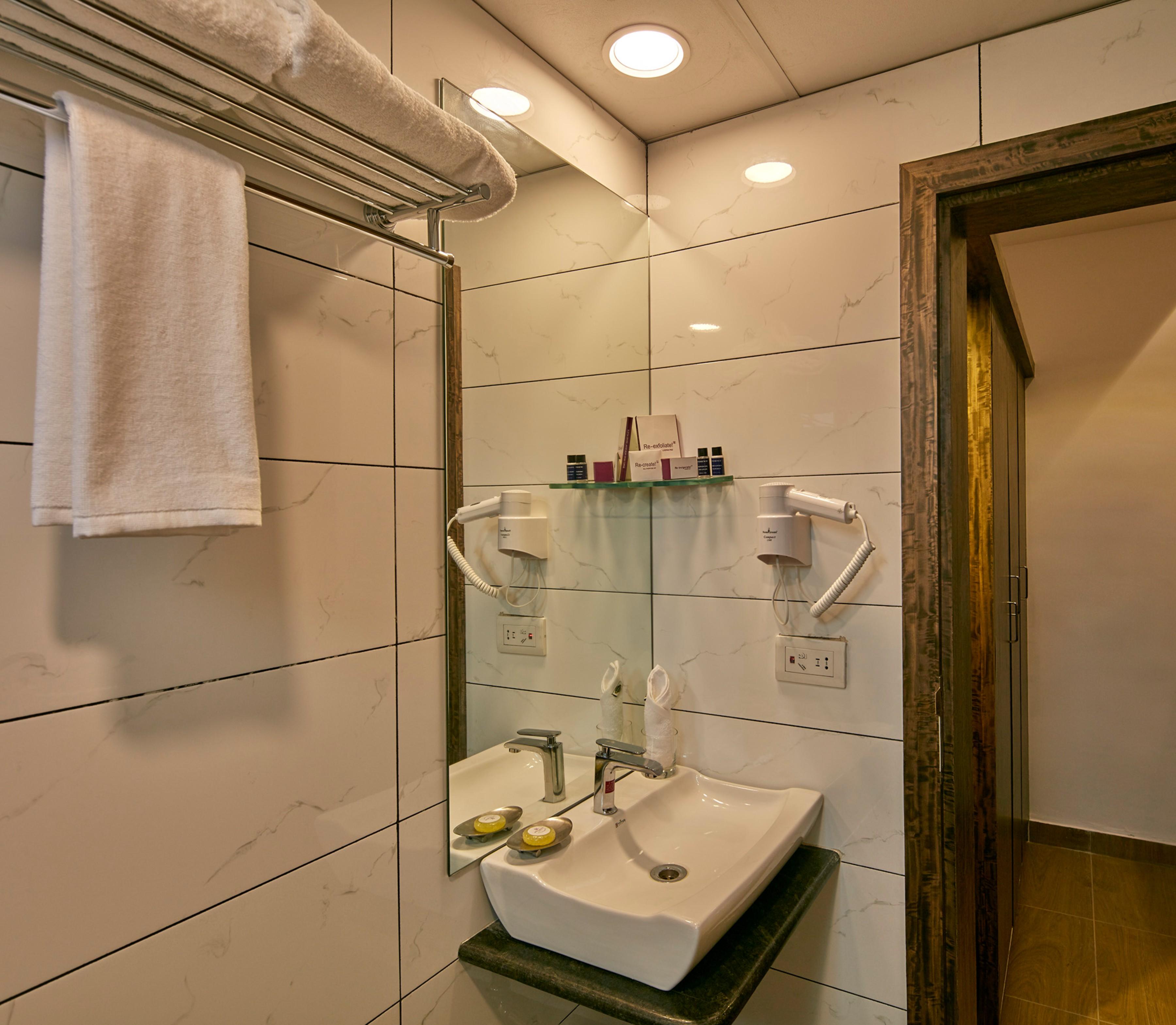 Regenta Inn Devanahalli Bangalore, Airport Road Eksteriør billede